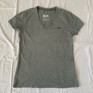 EUC - Nike grey space dye short sleeve dry fit shirt